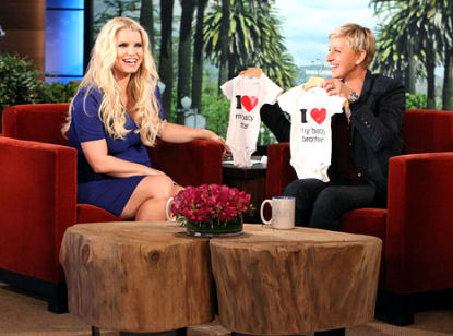 Jessica Simpson on Second Pregnancy: I'm 'Exhausted' and 'Eating Tums'