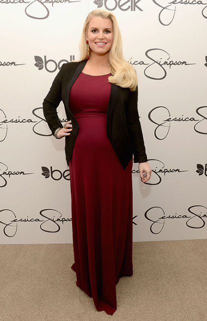 Jessica Simpson Gives Up High Heels for Second Pregnancy, 