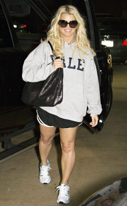 Jessica Simpson Shows Off 60-Pound Weight Loss While Heading to the Gym