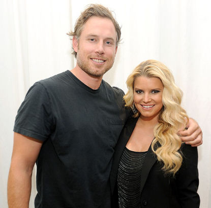 US Weekly – Jessica Simpson Gives Birth to Baby Girl Maxwell Drew Johnson